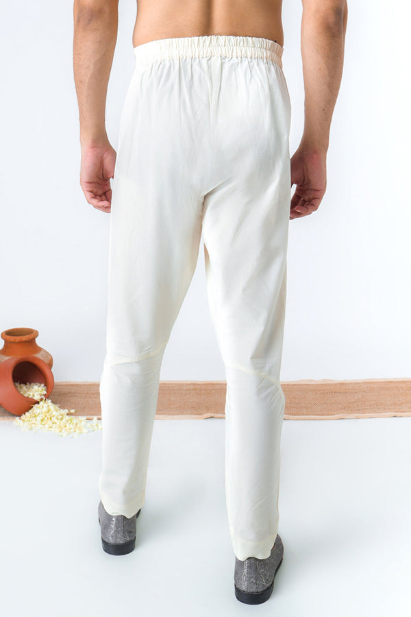 Safed Suti Churidaar Pants