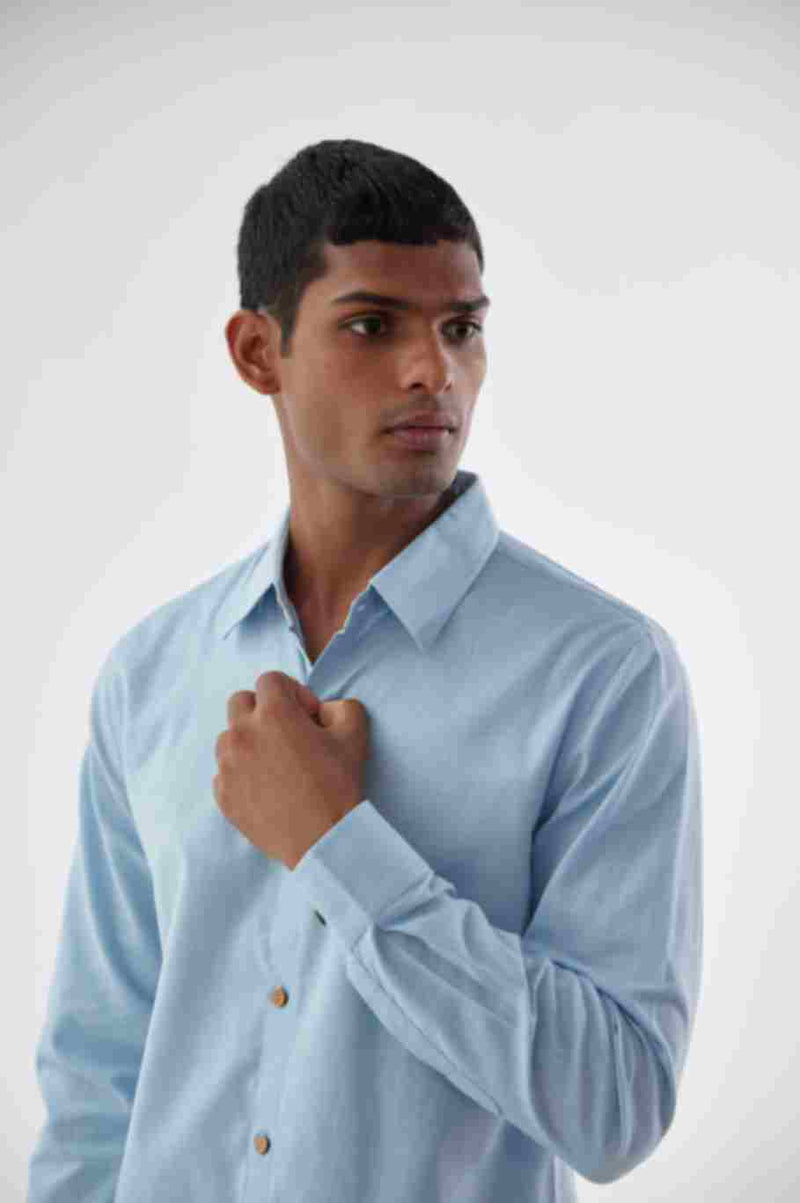 BLUE LINEN SHIRT